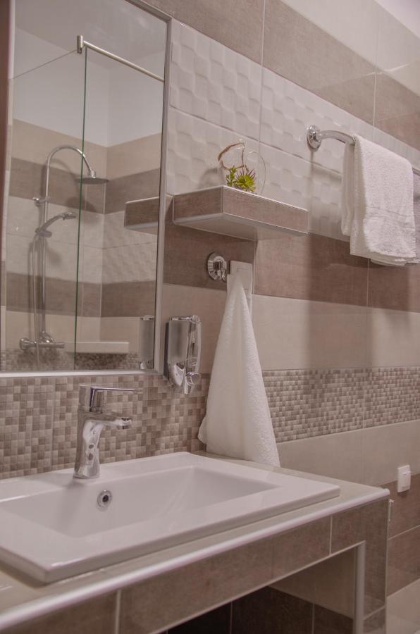 Oros House Apartmanhaz Orosháza Dış mekan fotoğraf
