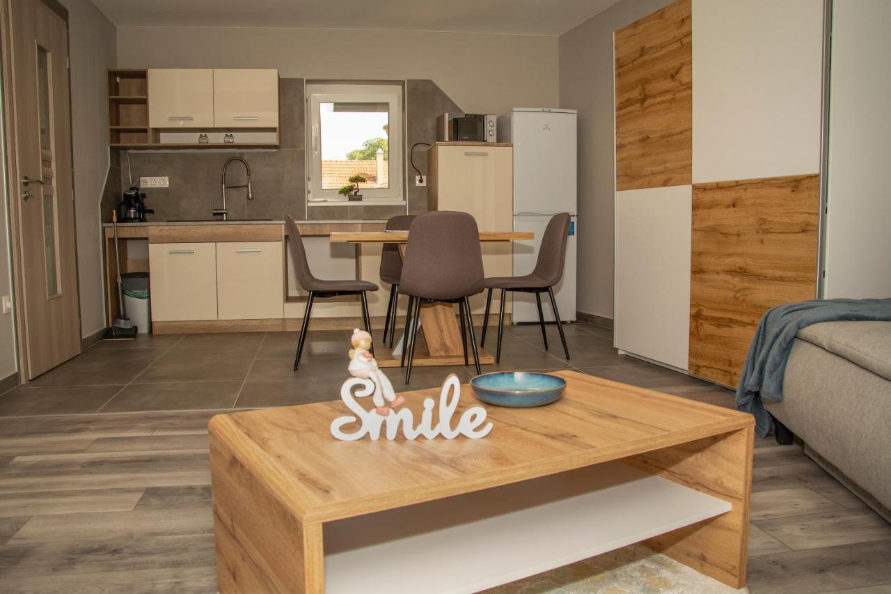 Oros House Apartmanhaz Orosháza Dış mekan fotoğraf
