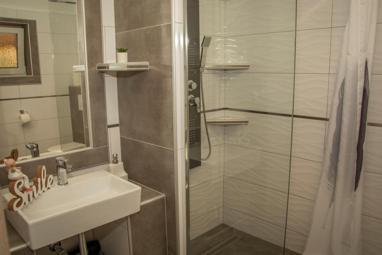 Oros House Apartmanhaz Orosháza Dış mekan fotoğraf