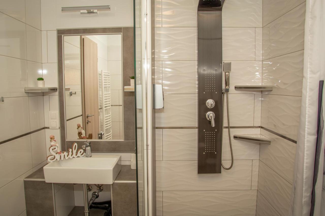 Oros House Apartmanhaz Orosháza Dış mekan fotoğraf