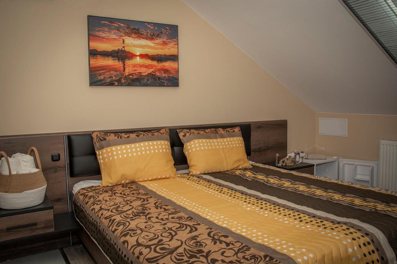 Oros House Apartmanhaz Orosháza Dış mekan fotoğraf