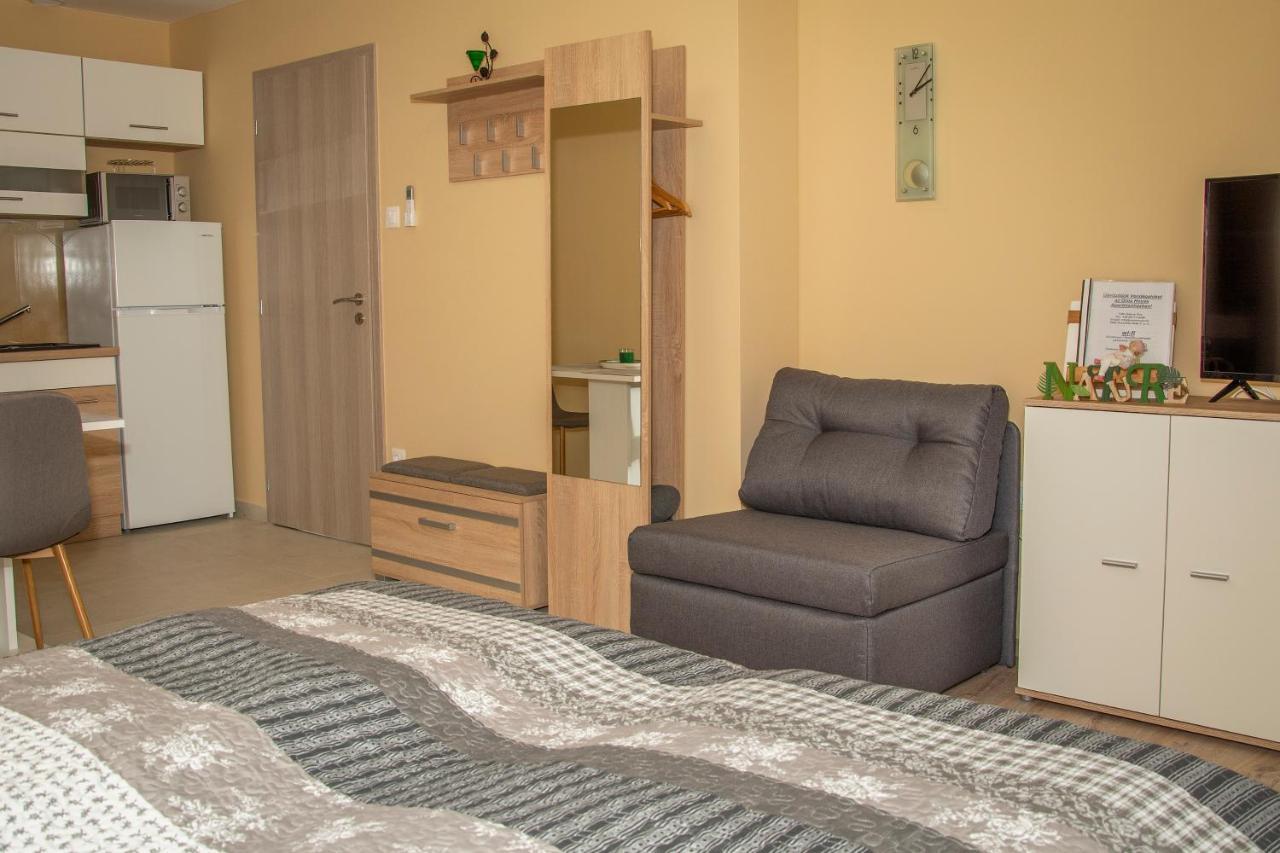 Oros House Apartmanhaz Orosháza Dış mekan fotoğraf